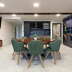 Stunning In With Sauna Дом отдыха