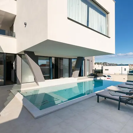 Holiday home In With Sauna Pula