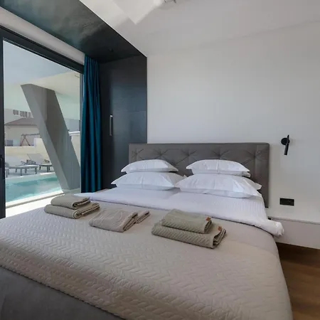 In With Sauna * Pula