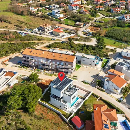 In With Sauna Vikendica